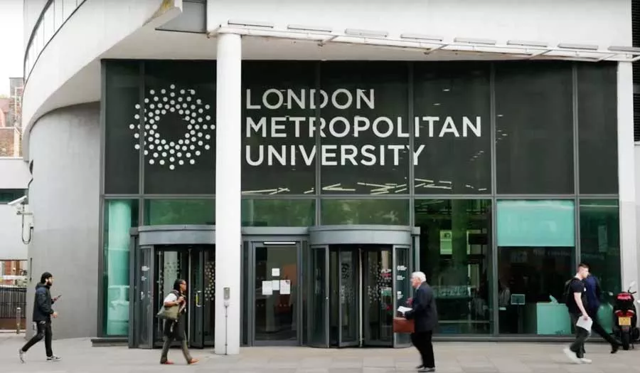 Front of the reception of the London Met University